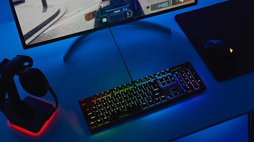 کیبورد گیمینگ کورسیر Corsair K60 RGB Pro Low Profile