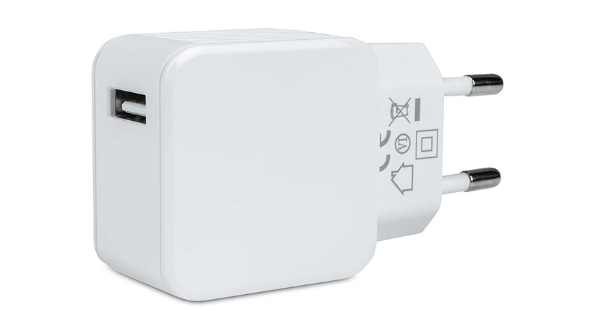 آداپتور و کابل شارژ 18 وات Nacon Charger USB-C برای Meta Quest 2