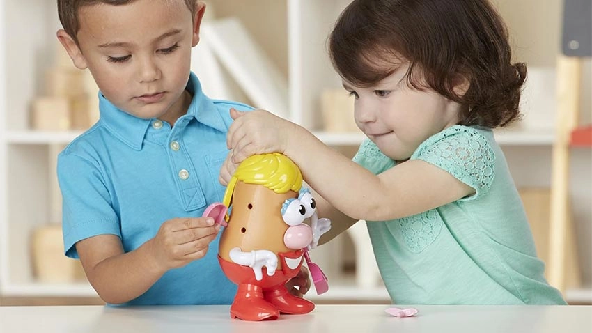 اکشن فیگور خانم سیب زمینی Hasbro Playskool Friends Mrs. Potato Head