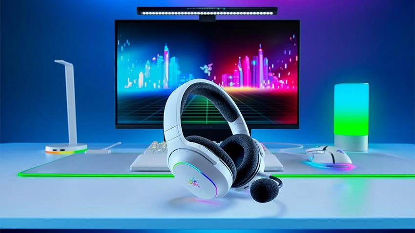 هدست بی سیم گیمینگ ریزر Razer Barracuda X Chroma Wireless - سفید