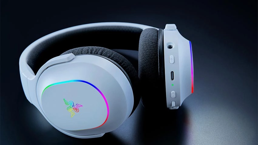 هدست بی سیم گیمینگ ریزر Razer Barracuda X Chroma Wireless - سفید