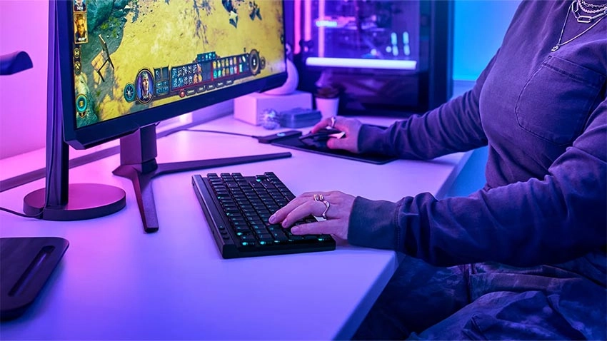کیبورد بی سیم گیمینگ لاجیتک Logitech G515 Lightspeed TKL Wireless - سوییچ قهوه ای