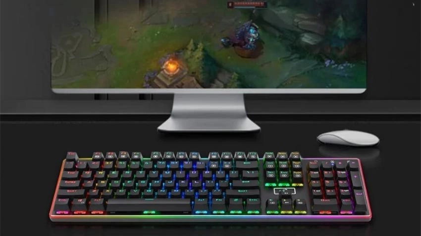 کیبورد گیمینگ ردراگون Redragon Ratri K595 RGB - سوییچ آبی